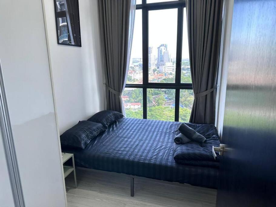 Sky88 3br Luxury W Pool Table Apartment *